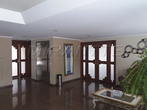 Apartamento de 65m² com 2 quartos em Barra Funda