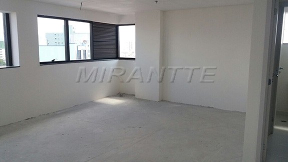 Comercial de 42m² em Água Fria