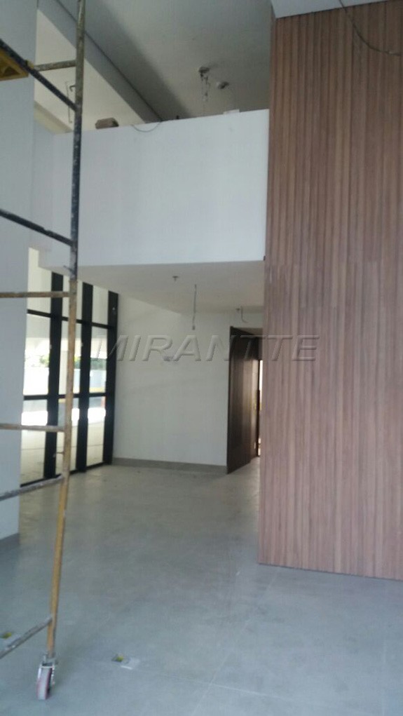Comercial de 42m² em Água Fria