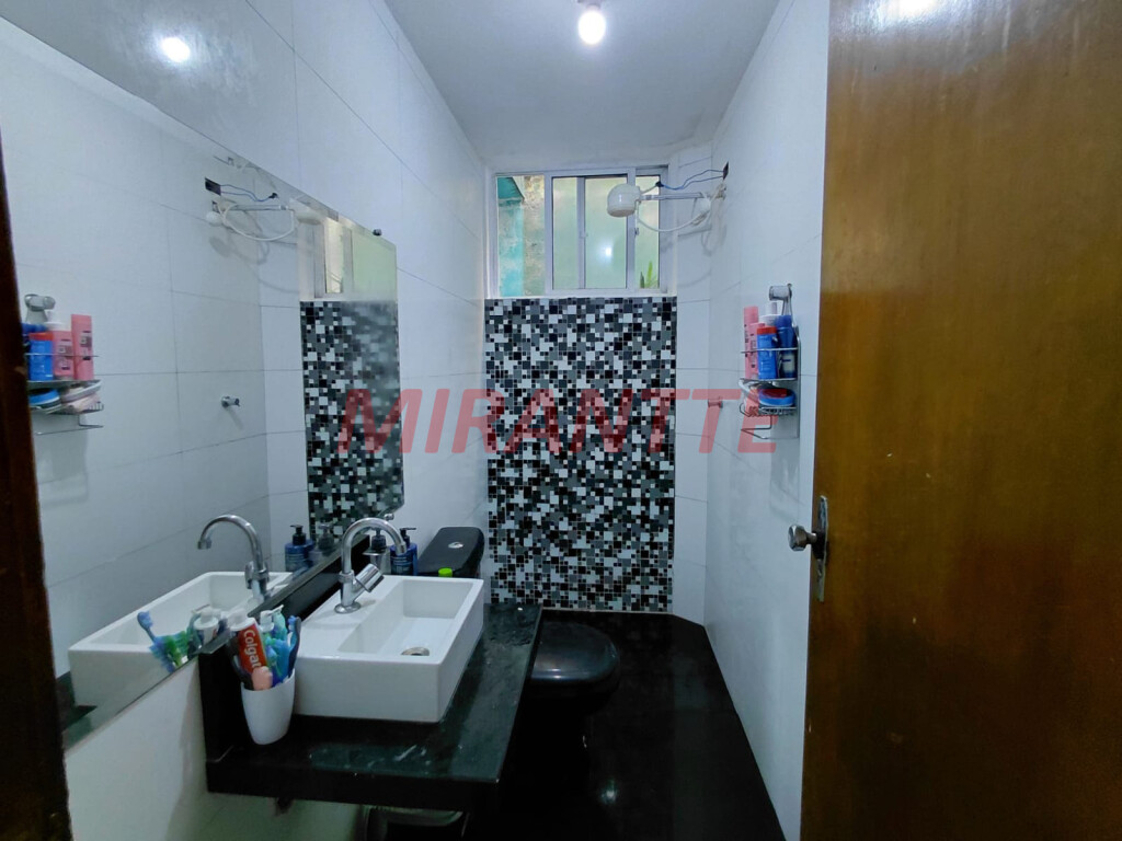 Sobrado de 180m² com 3 quartos em Lauzane Paulista
