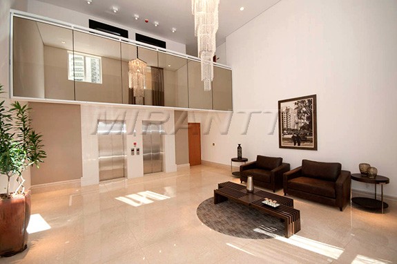Apartamento de 297m² com 4 quartos em Jardim Analia Franco