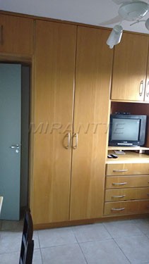 Apartamento de 50m² com 2 quartos em Jaguare