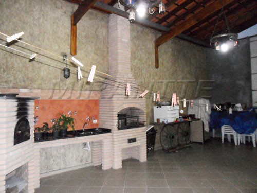 Sobrado de 476m² com 3 quartos em Vila Nova Cachoeirinha