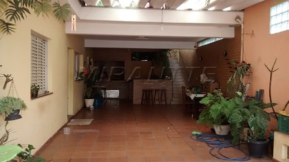 Sobrado de 13m² com 3 quartos em Imirim