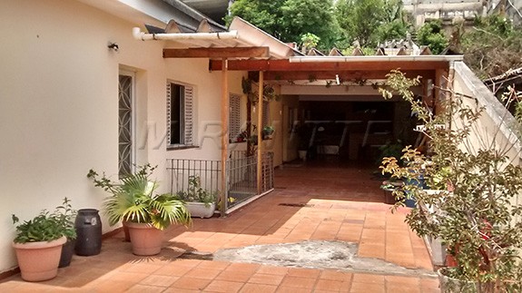 Sobrado de 13m² com 3 quartos em Imirim