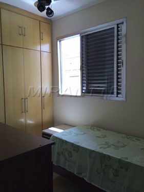 Sobrado de 148m² com 4 quartos em Vila Isolina Mazzei