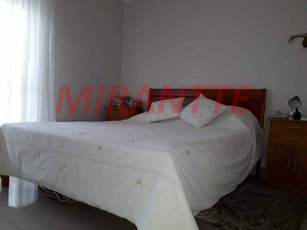 Sobrado de 175m² com 3 quartos em Tremembe