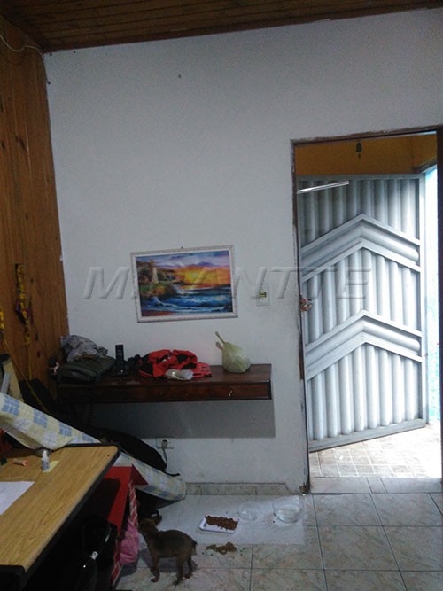 Casa terrea de 80m² com 2 quartos em Jardim Fontalis