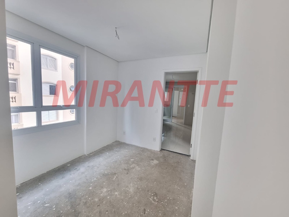 Apartamento de 223m² com 4 quartos em Santana