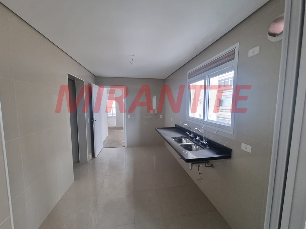 Apartamento de 223m² com 4 quartos em Santana