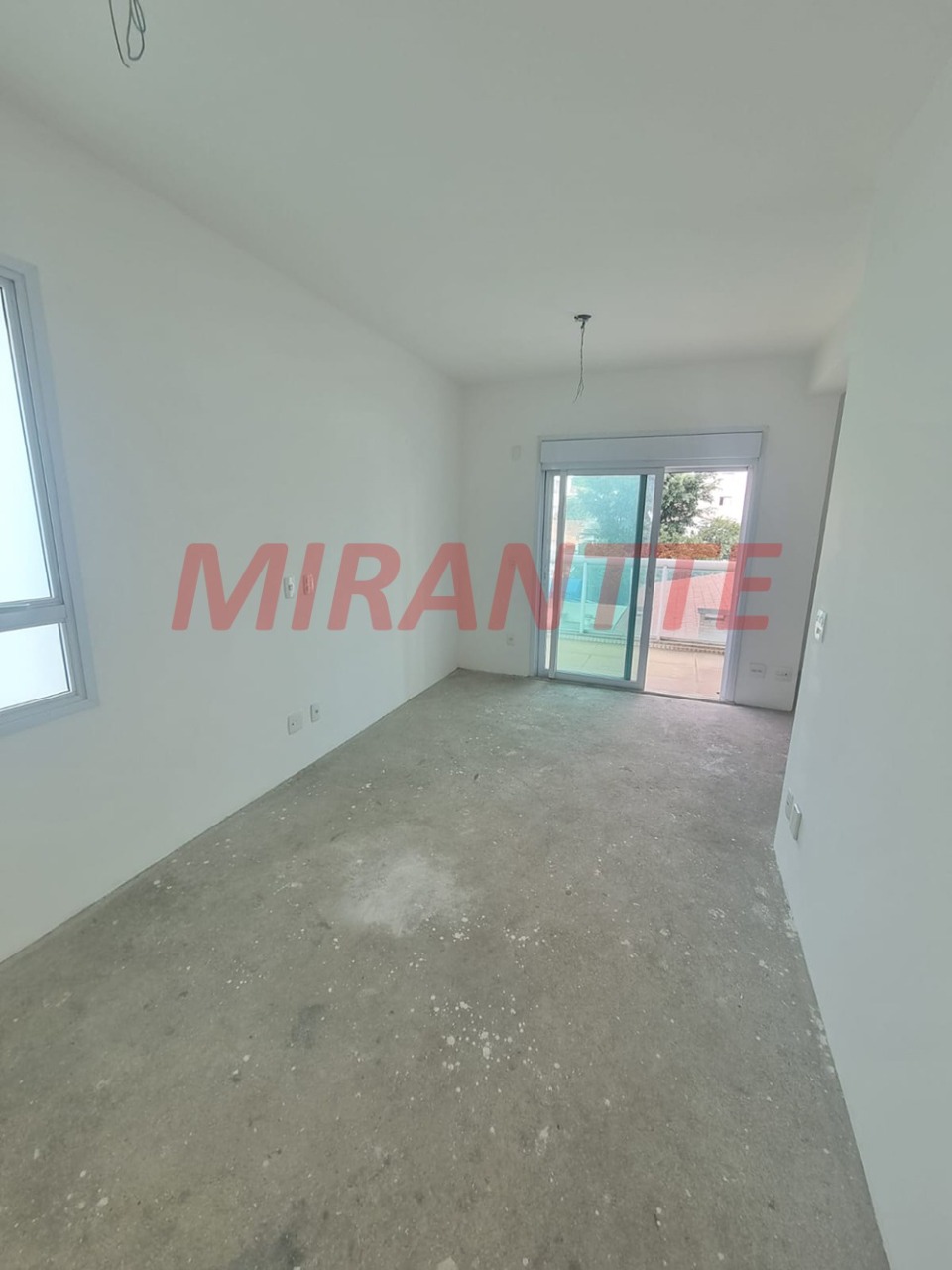 Apartamento de 223m² com 4 quartos em Santana