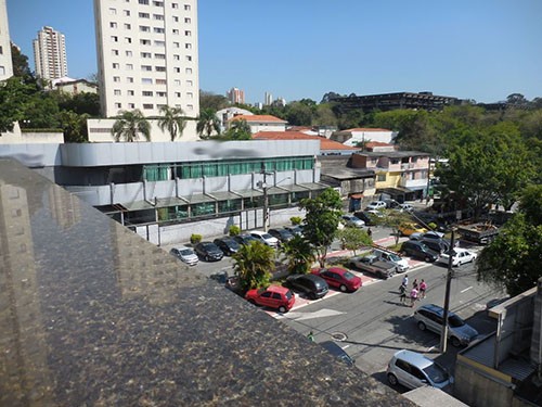 Comercial de 608m² em Imirim