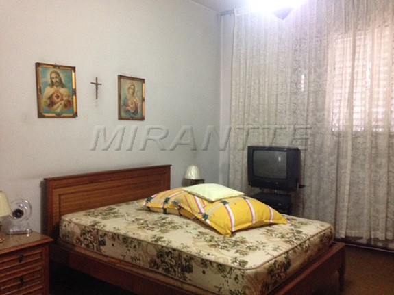 Sobrado de 155m² com 2 quartos em Santana