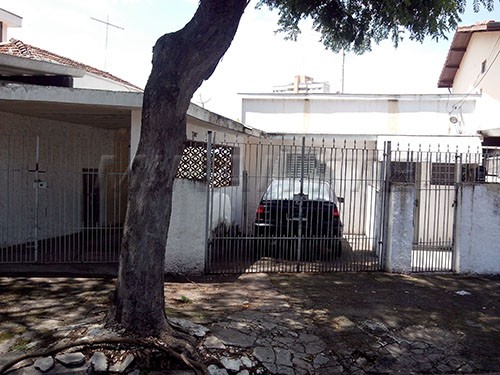 Casa terrea de 125m² com 3 quartos em Água Fria