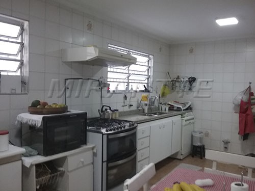 Sobrado de 202m² com 3 quartos em Lauzane Paulista