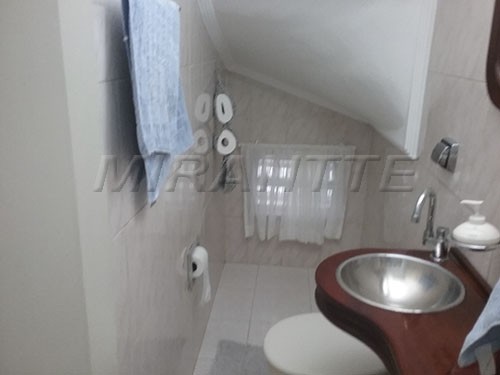 Sobrado de 202m² com 3 quartos em Lauzane Paulista