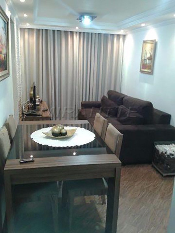 Apartamento de 62m² com 3 quartos em Vila Regina