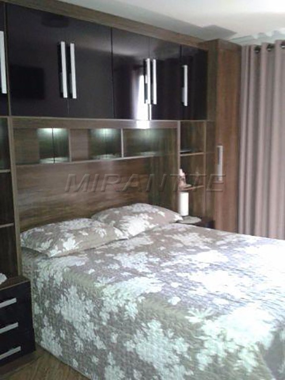 Apartamento de 62m² com 3 quartos em Vila Regina