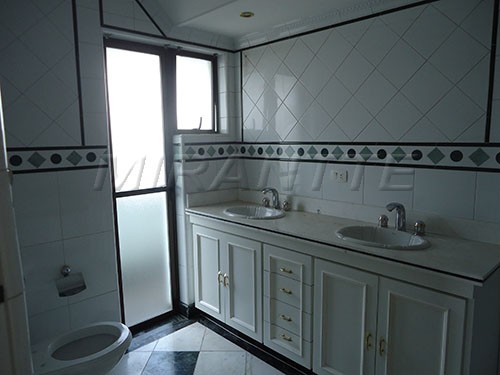 Apartamento de 200m² com 3 quartos em Santana