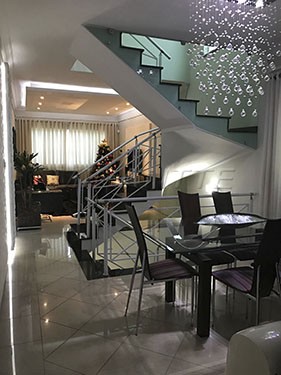 Sobrado de 153m² com 3 quartos em Vila Guilherme