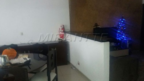 Sobrado de 240m² com 3 quartos em Furnas