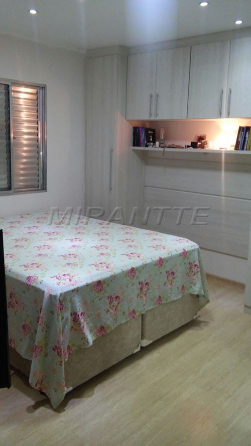 Casa terrea com 2 quartos em Jardim das Rosas