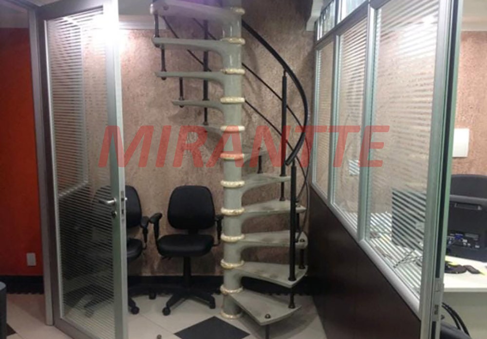 Comercial de 200m² com 1 quartos em Vila Medeiros