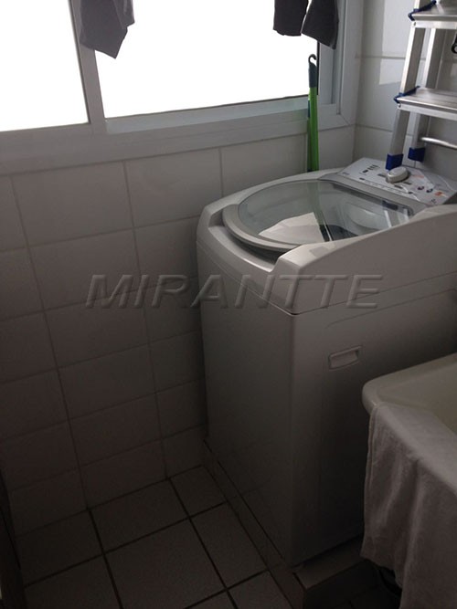 Apartamento de 57m² com 2 quartos em Barra Funda