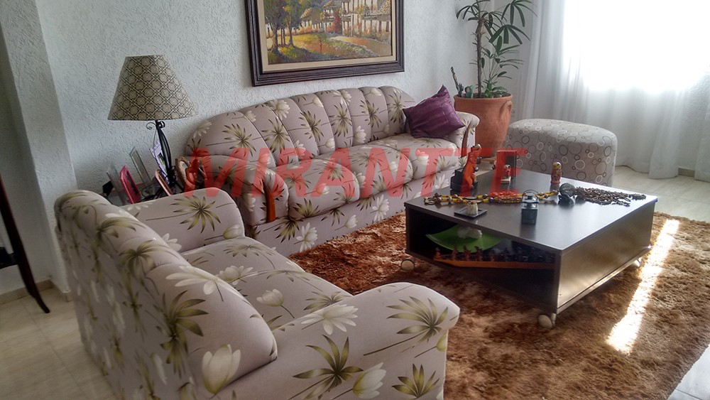 Casa terrea de 323m² com 5 quartos em Casa Verde