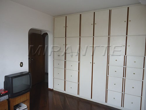 Apartamento de 190m² com 4 quartos em Santana