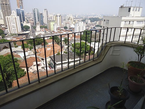 Apartamento de 190m² com 4 quartos em Santana