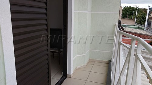 Sobrado de 130m² com 3 quartos em Vila Nova Mazzei