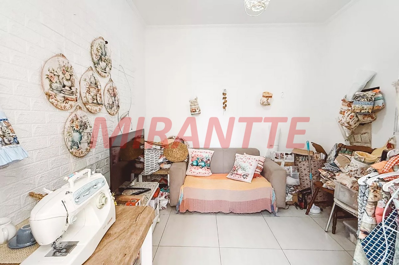 Sobrado de 230m² com 4 quartos em Imirim