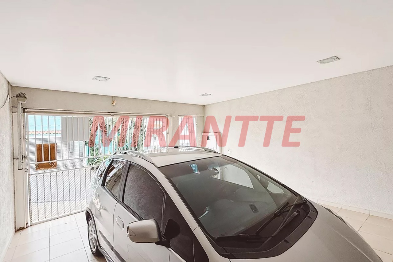 Sobrado de 230m² com 4 quartos em Imirim
