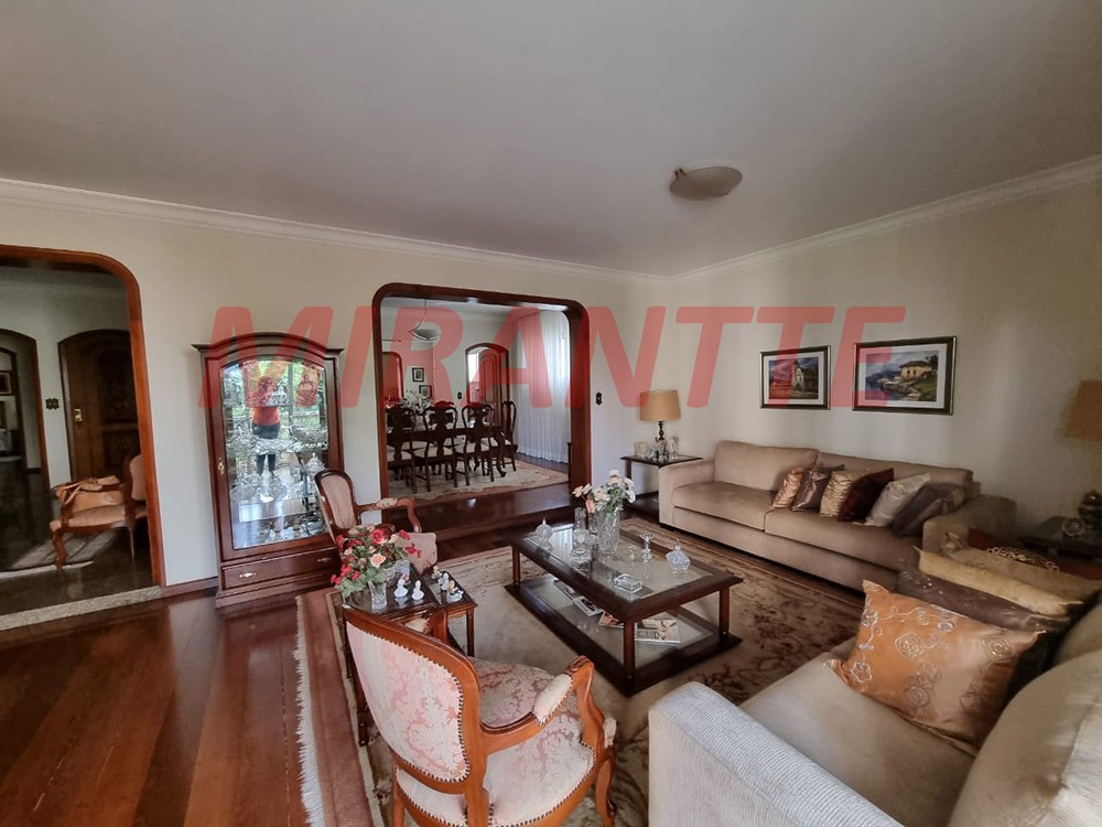 Apartamento de 292m² com 4 quartos em Santana