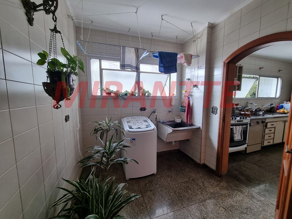 Apartamento de 292m² com 4 quartos em Santana