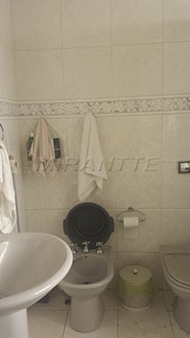 Sobrado de 200m² com 4 quartos em Vila Mazzei