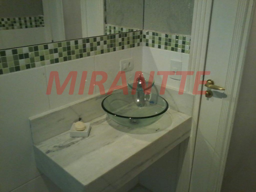Sobrado de 600m² com 6 quartos em Serra da Cantareira
