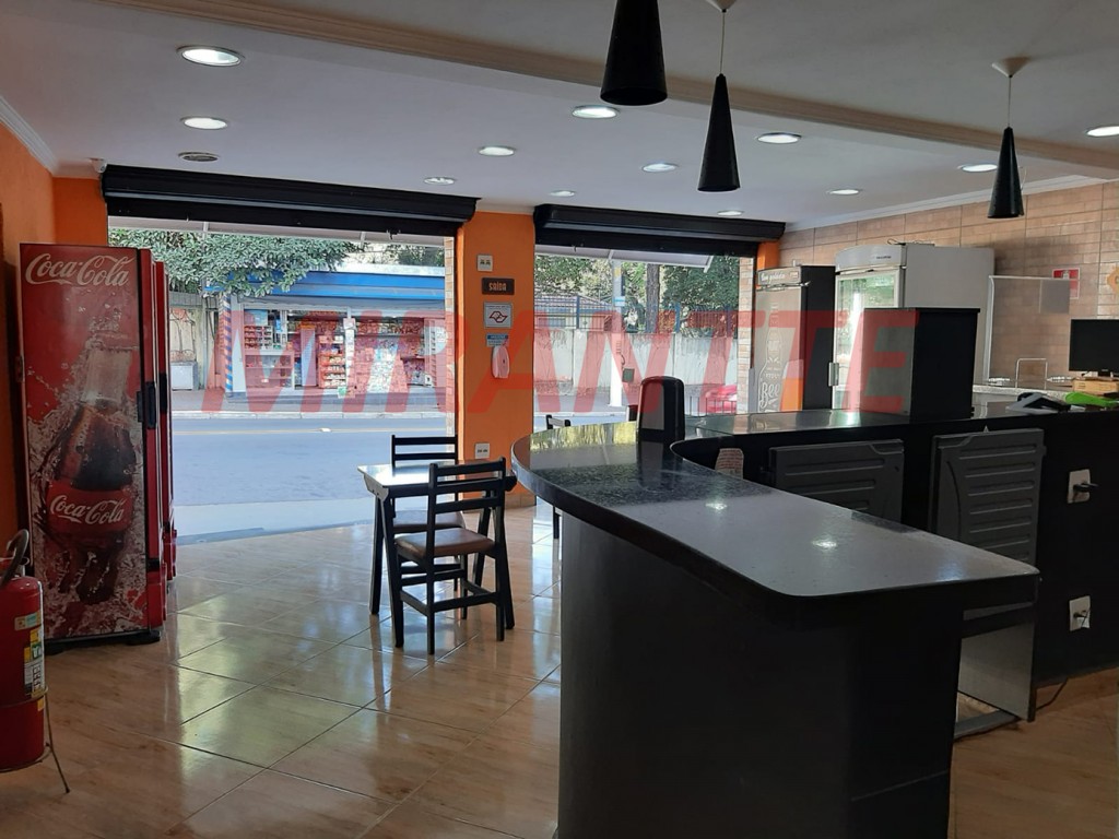 Comercial de 207m² em Santana
