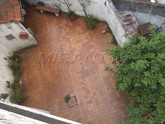 Sobrado de 285m² com 3 quartos em Santana