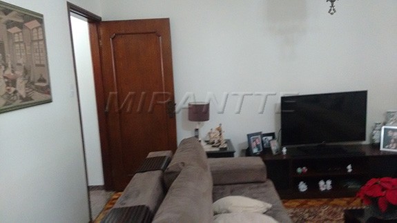 Sobrado de 285m² com 3 quartos em Santana