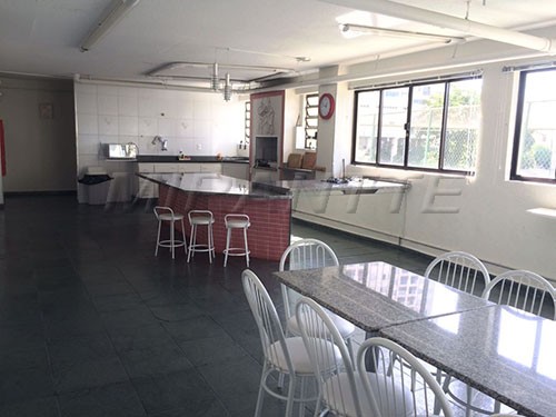 Apartamento de 153m² com 4 quartos em Horto Florestal
