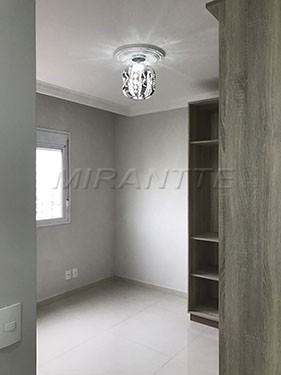 Apartamento de 190m² com 3 quartos em Santana