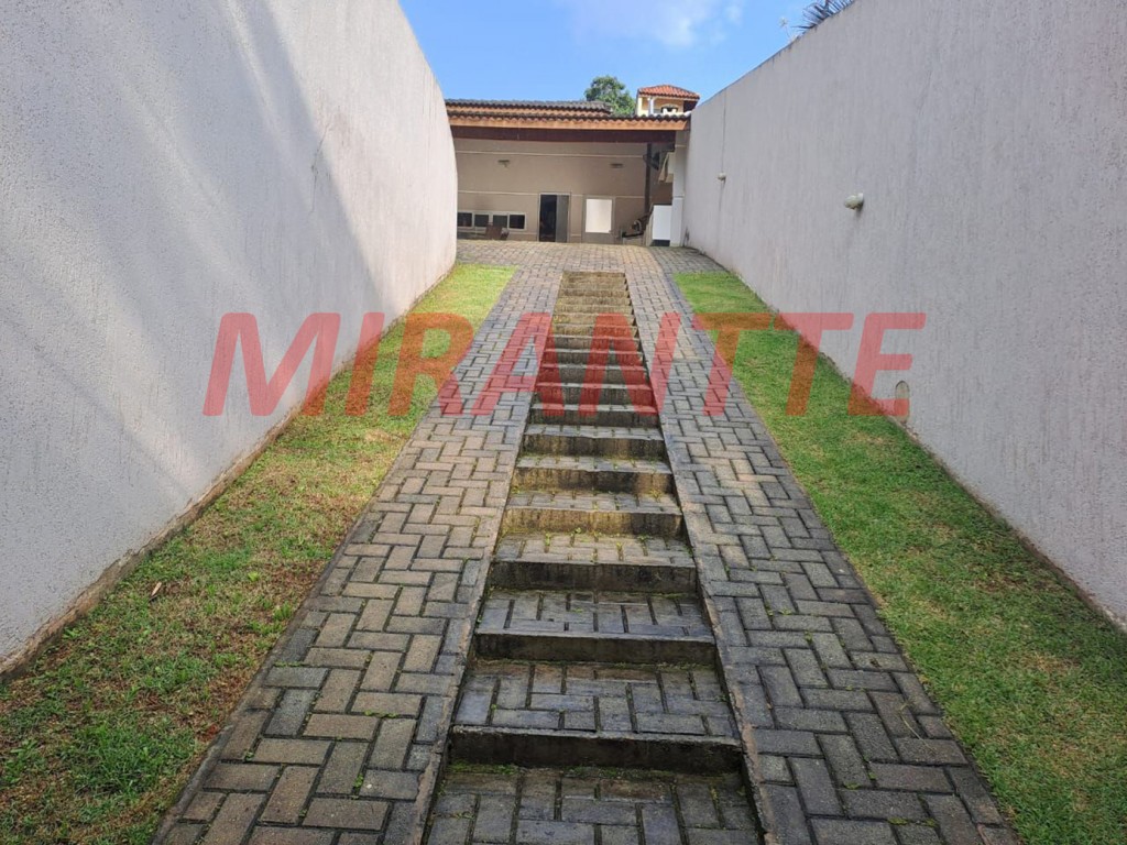 Sobrado de 313m² com 3 quartos em Centro – Mairiporã