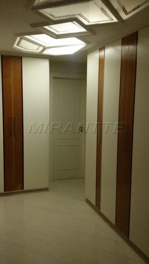 Apartamento de 189m² com 3 quartos em CENTRO