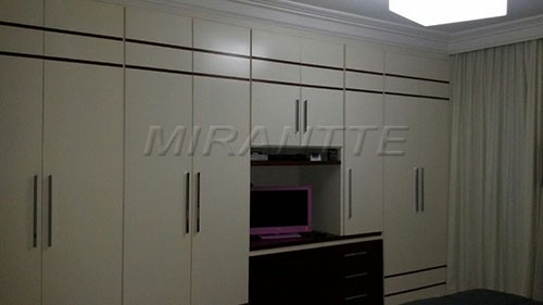 Apartamento de 189m² com 3 quartos em CENTRO