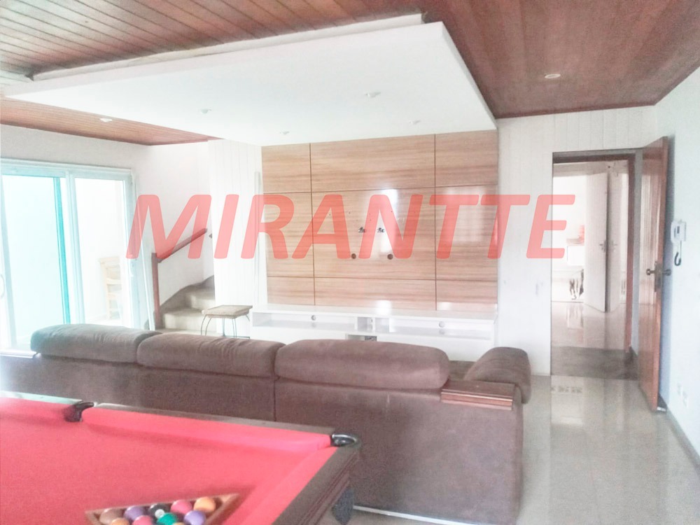Sobrado de 207m² com 3 quartos em Tucuruvi