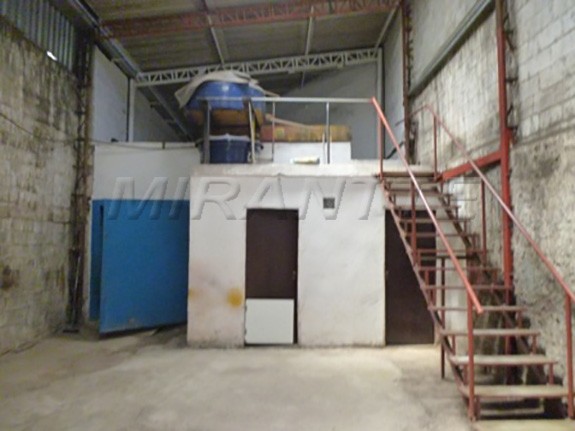 Comercial de 280m² em Casa Verde