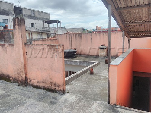 Sobrado de 200m² com 3 quartos em Brasilândia