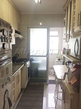 Apartamento de 68m² com 3 quartos em Vila Guilherme